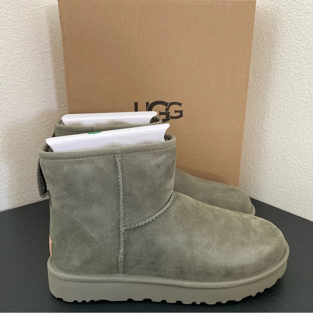 Ugg Boots Classic Mini Olive Green Size 9 - Picture 6 of 9